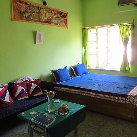 Pubali Homestay Bolpur Extérieur photo