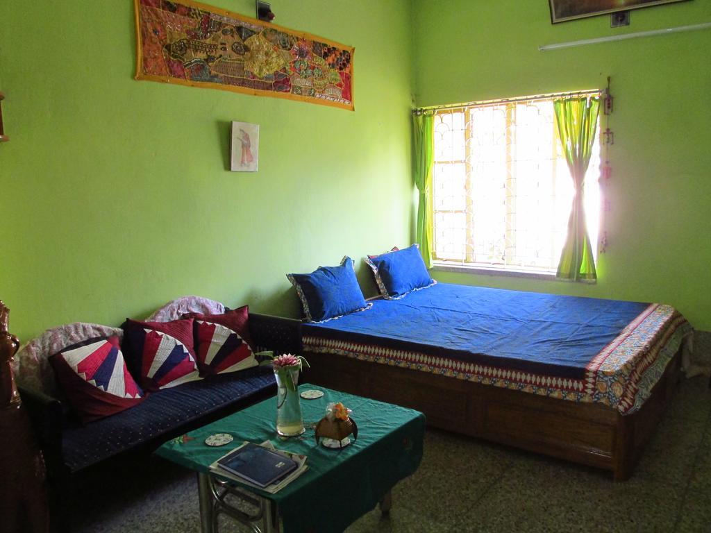 Pubali Homestay Bolpur Extérieur photo