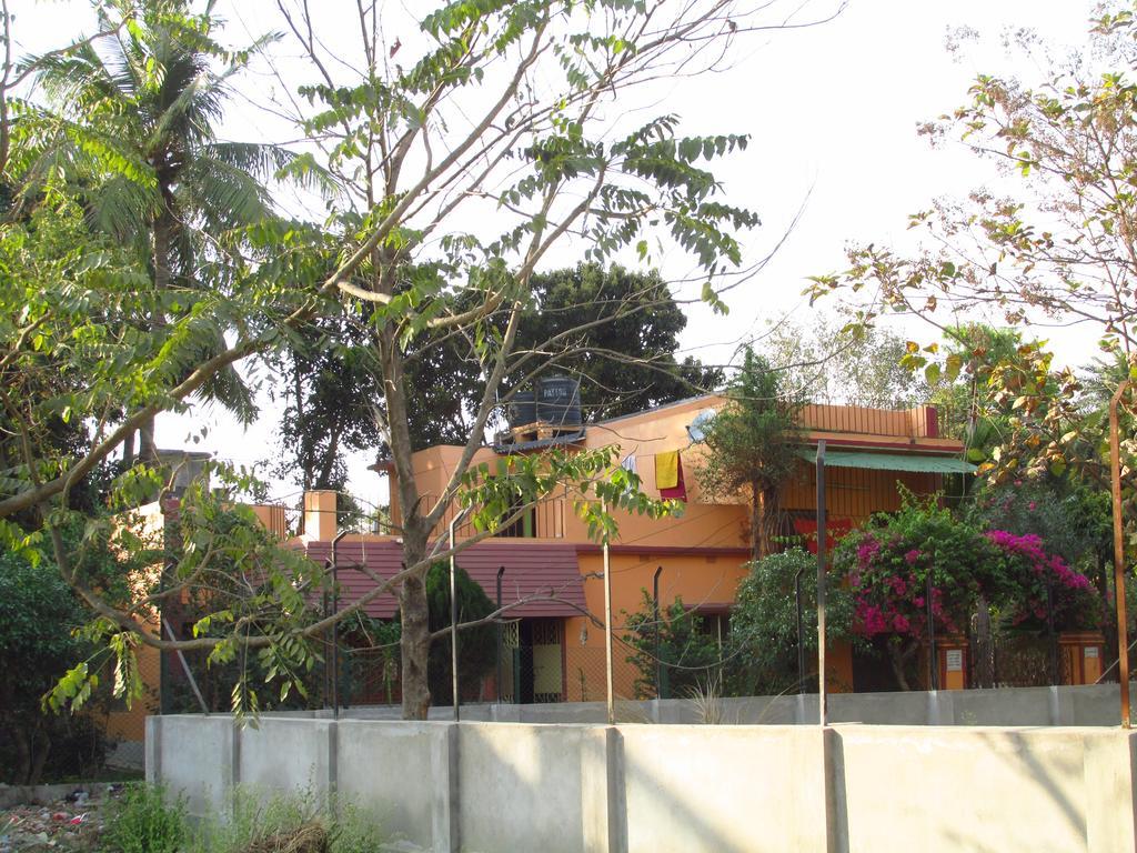 Pubali Homestay Bolpur Extérieur photo